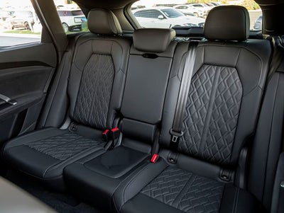 2026 Audi SQ5 Premium Plus quattro
