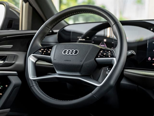2025 Audi Q5 2.0T Premium Plus quattro