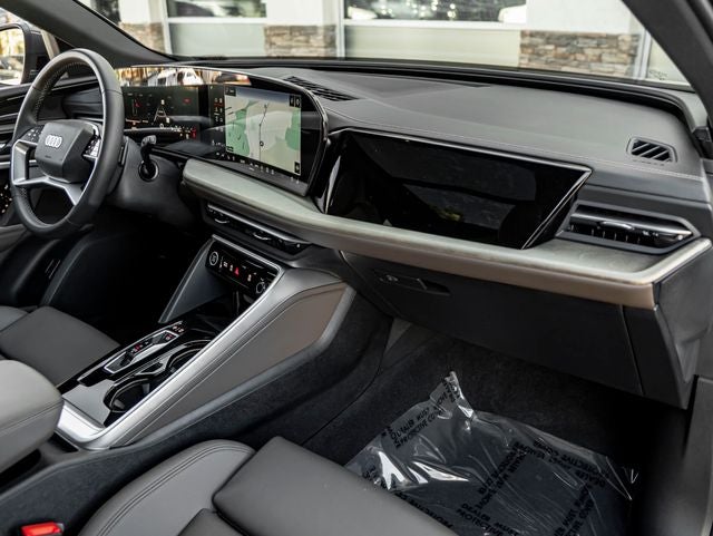 2025 Audi Q5 2.0T Premium Plus quattro