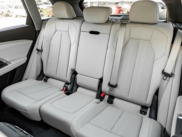 2025 Audi Q5 Premium Plus quattro