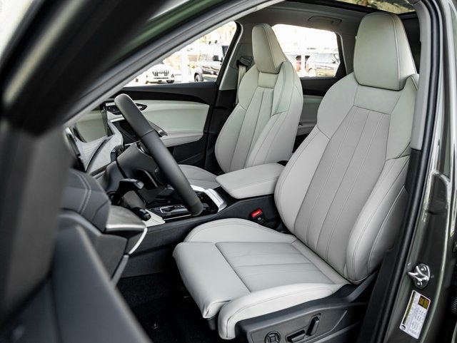 2025 Audi Q5 Premium Plus quattro