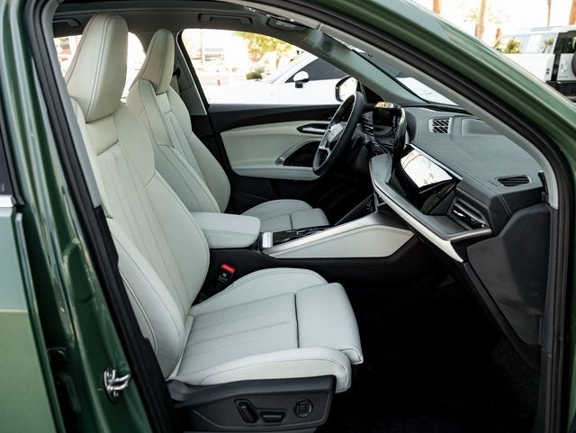 2025 Audi Q5 Premium Plus quattro