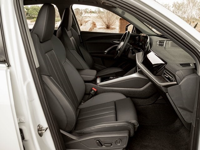 2025 Audi Q5 Premium Plus quattro