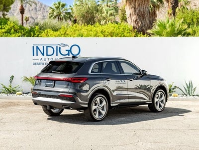 2025 Audi Q5 Premium Plus quattro