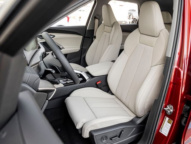 2026 Audi Q5 2.0T Premium Plus quattro