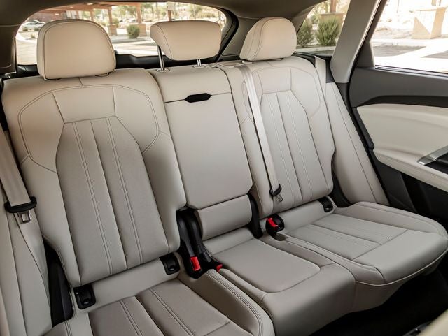 2026 Audi Q5 2.0T Premium Plus quattro