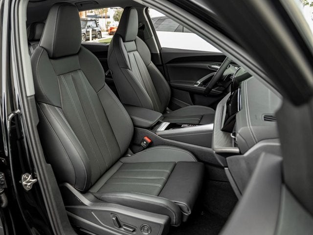 2025 Audi Q5 2.0T Premium Plus quattro