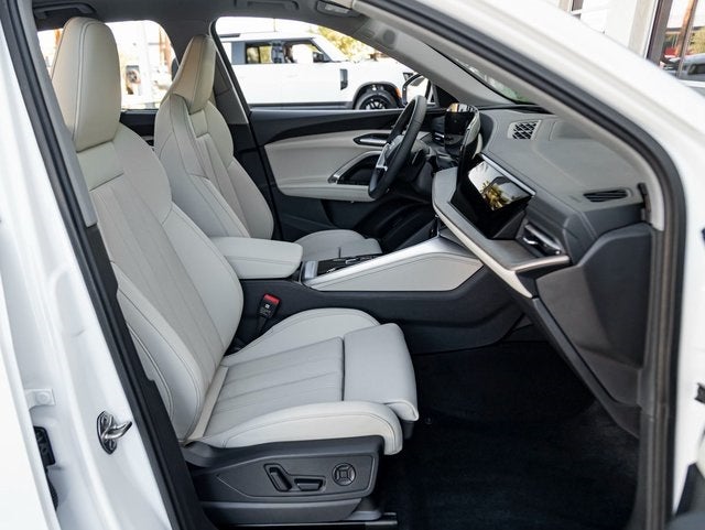 2025 Audi Q5 Premium Plus quattro