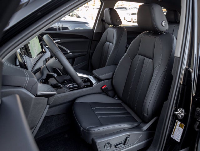 2026 Audi Q5 2.0T Premium Plus quattro