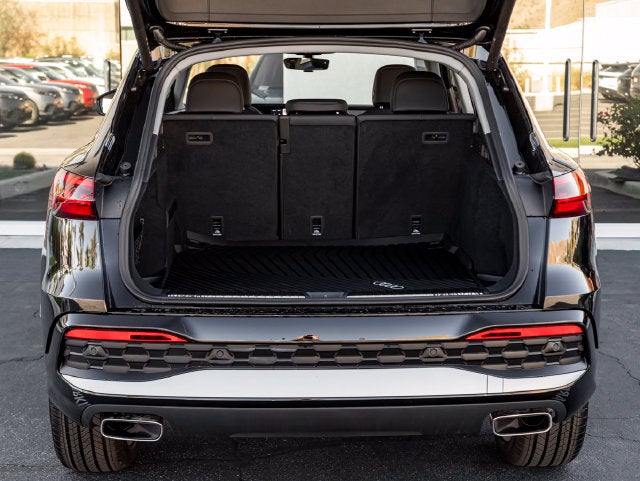 2026 Audi Q5 2.0T Premium Plus quattro
