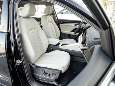 2026 Audi Q5 2.0T Premium Plus quattro