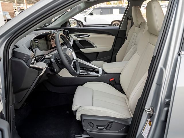 2026 Audi Q5 2.0T Premium Plus quattro