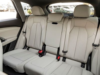 2026 Audi Q5 2.0T Premium Plus quattro