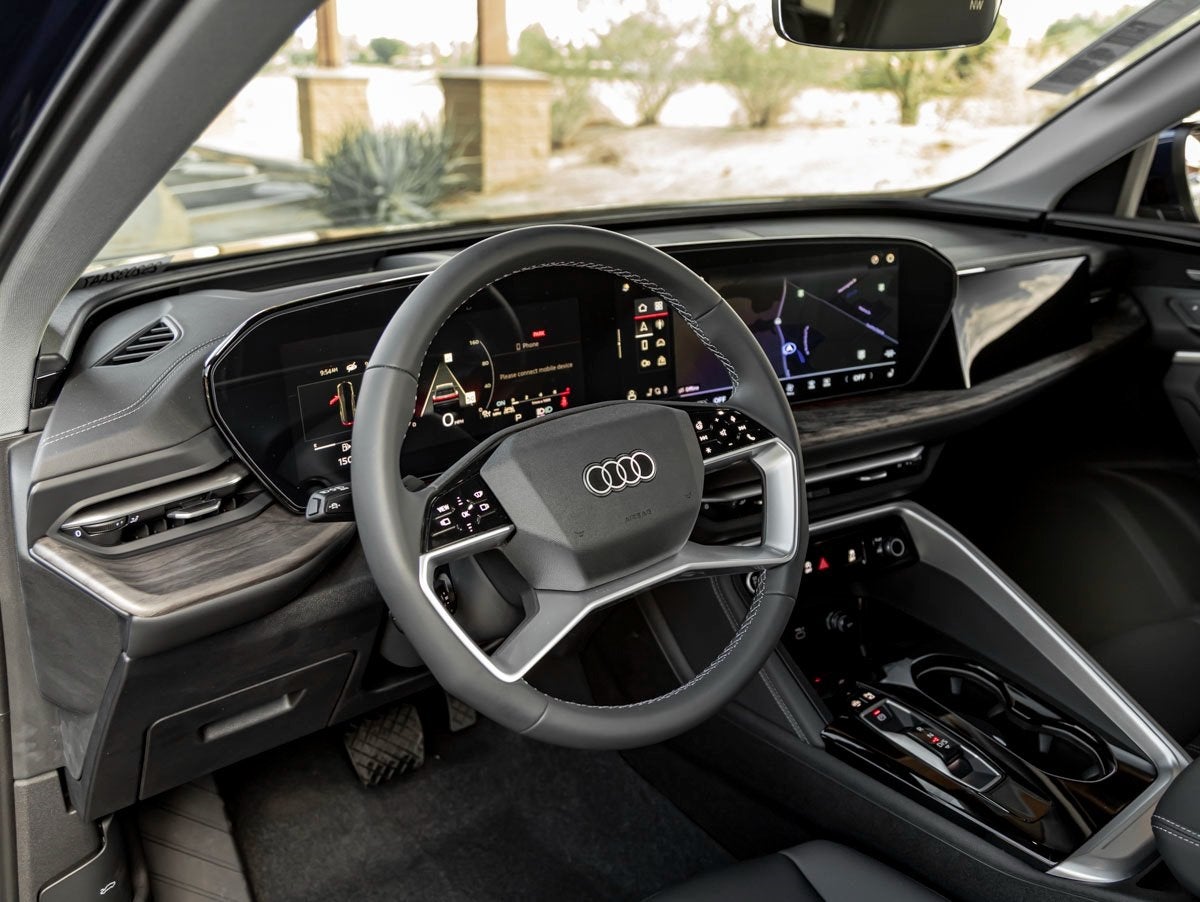 2025 Audi Q5 Premium Plus quattro