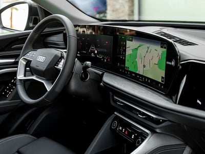 2025 Audi Q5 Premium Plus quattro