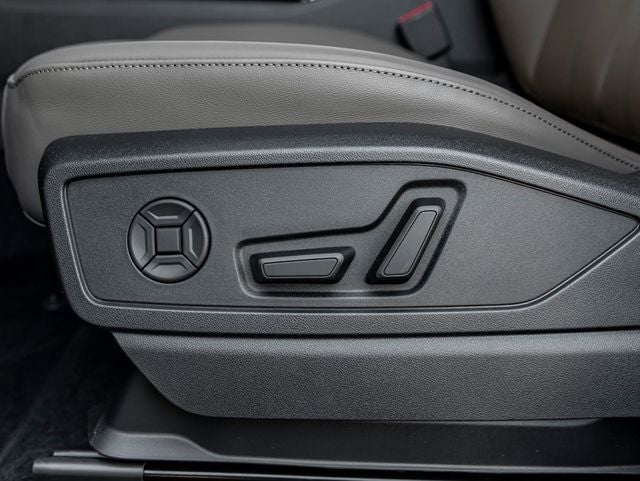2026 Audi Q5 2.0T Premium Plus quattro