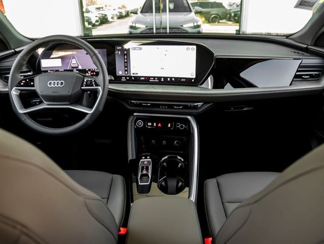 2026 Audi Q5 2.0T Premium Plus quattro