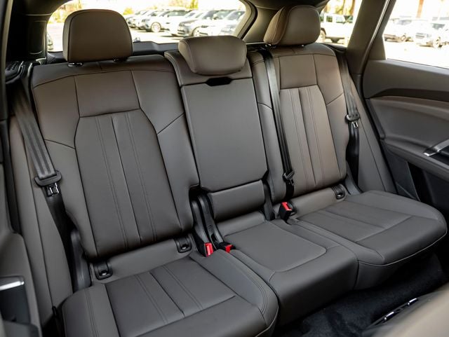 2026 Audi Q5 2.0T Premium Plus quattro