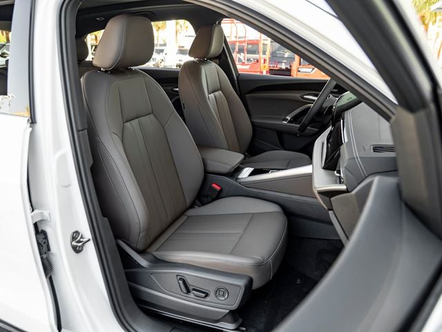 2026 Audi Q5 2.0T Premium Plus quattro