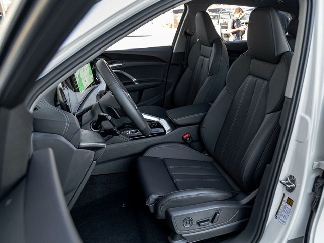 2025 Audi Q5 Premium Plus quattro