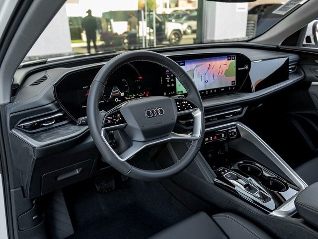 2025 Audi Q5 Premium Plus quattro