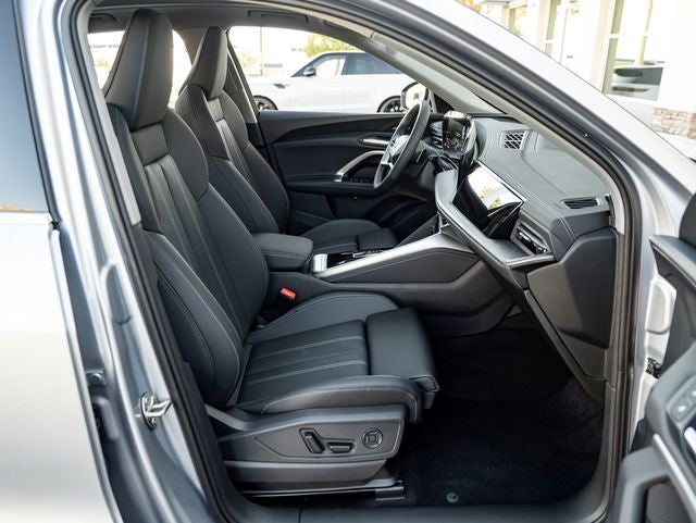 2026 Audi Q5 2.0T Premium Plus quattro