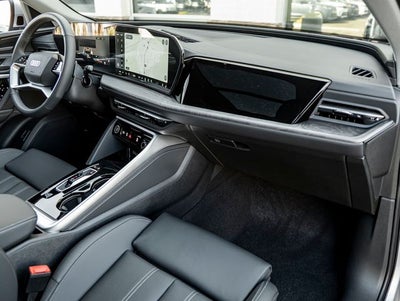 2026 Audi Q5 2.0T Premium Plus quattro
