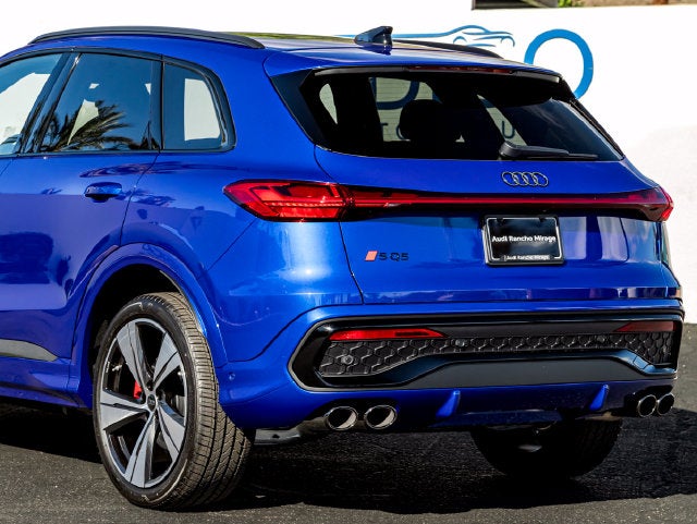 2026 Audi SQ5 Prestige quattro