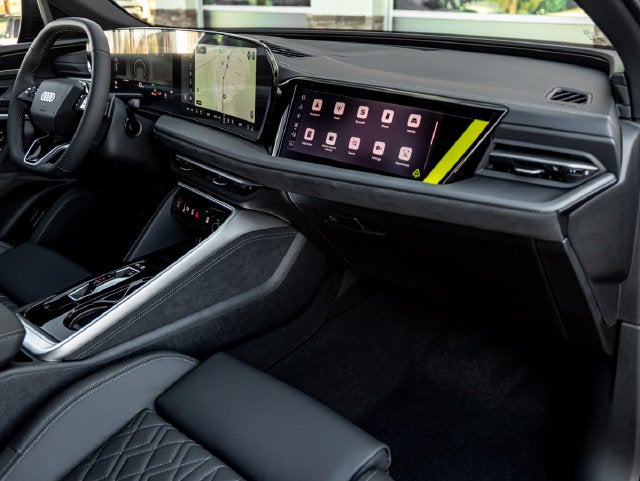 2026 Audi SQ5 Prestige quattro