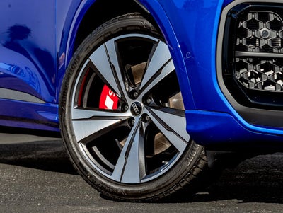 2026 Audi SQ5 Prestige quattro