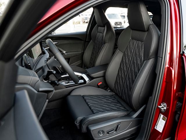 2026 Audi SQ5 Prestige quattro