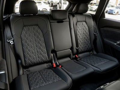 2026 Audi SQ5 Prestige quattro