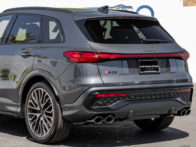 2026 Audi SQ5 Prestige quattro