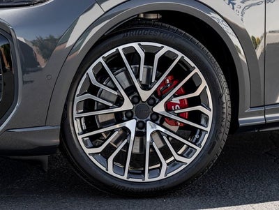 2026 Audi SQ5 Prestige quattro