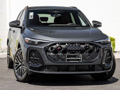 2026 Audi SQ5 Prestige quattro