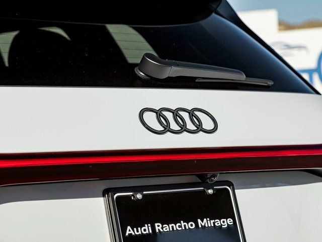 2025 Audi SQ6 e-tron Prestige quattro