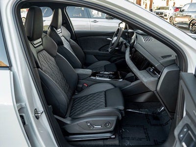 2025 Audi SQ6 e-tron Prestige quattro