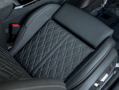 2025 Audi SQ6 e-tron Prestige quattro