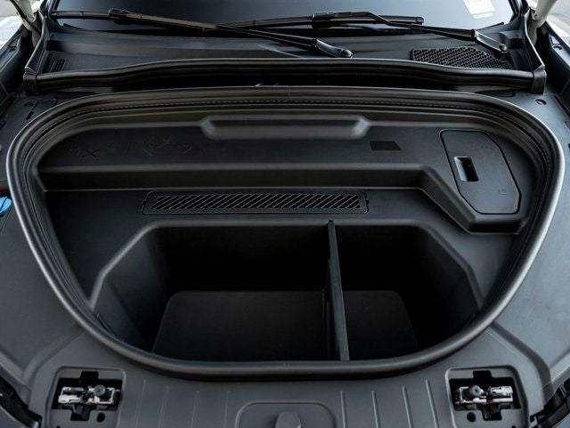 2025 Audi SQ6 e-tron Prestige quattro