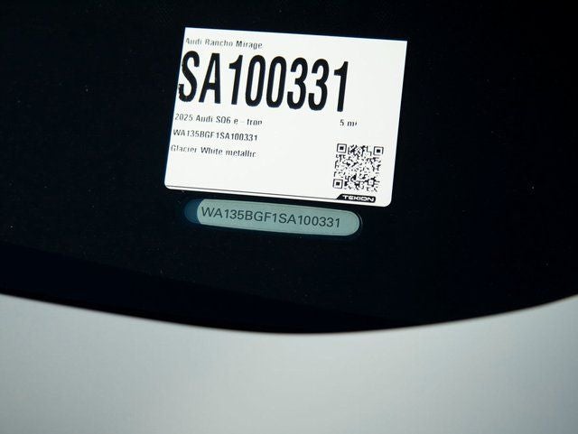 2025 Audi SQ6 e-tron Prestige quattro