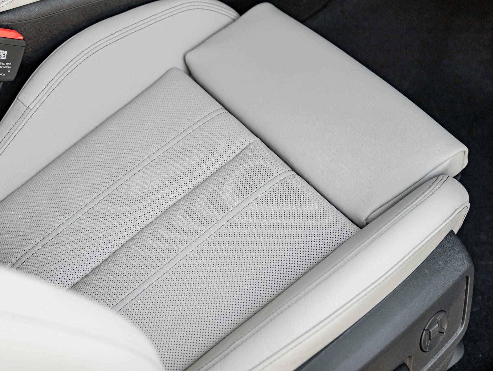 2025 Audi Q5 Prestige quattro