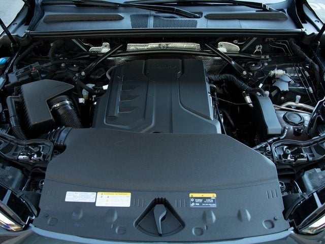 2025 Audi Q5 2.0T Prestige quattro