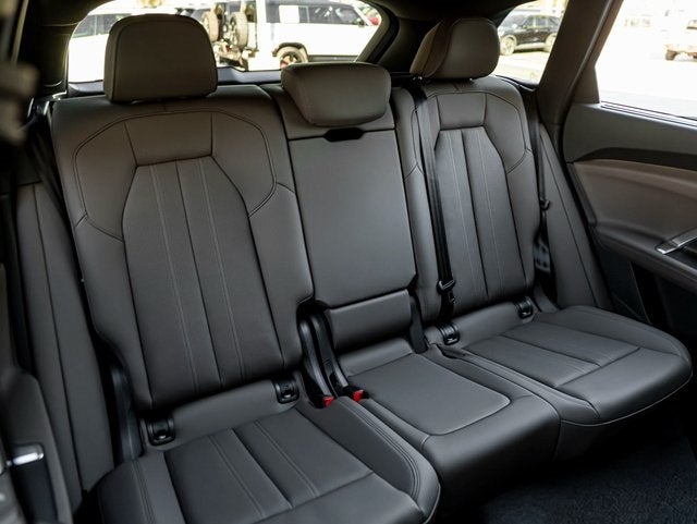 2025 Audi Q5 2.0T Prestige quattro