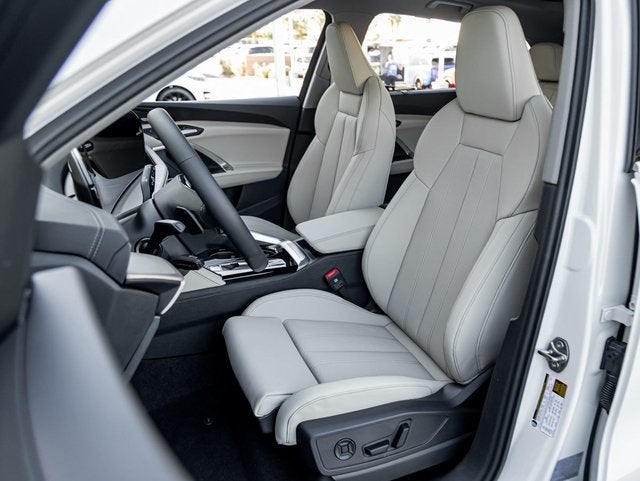 2025 Audi Q5 Prestige quattro