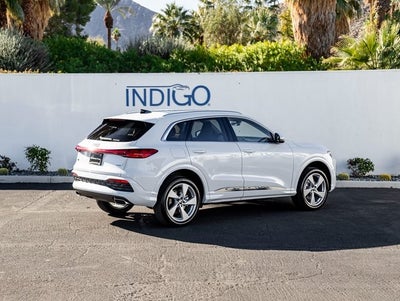 2025 Audi Q5 Prestige quattro