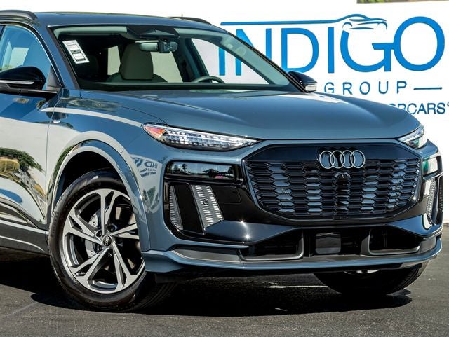2027 Audi Q6 e-tron Premium quattro