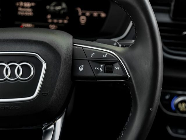 2023 Audi Q5 Sportback 45 S line Premium quattro