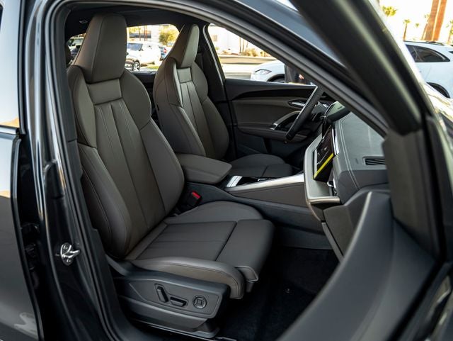 2026 Audi Q5 2.0T Premium Plus quattro
