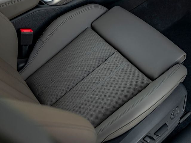 2026 Audi Q5 2.0T Premium Plus quattro