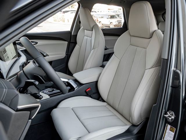 2026 Audi Q5 2.0T Premium Plus quattro